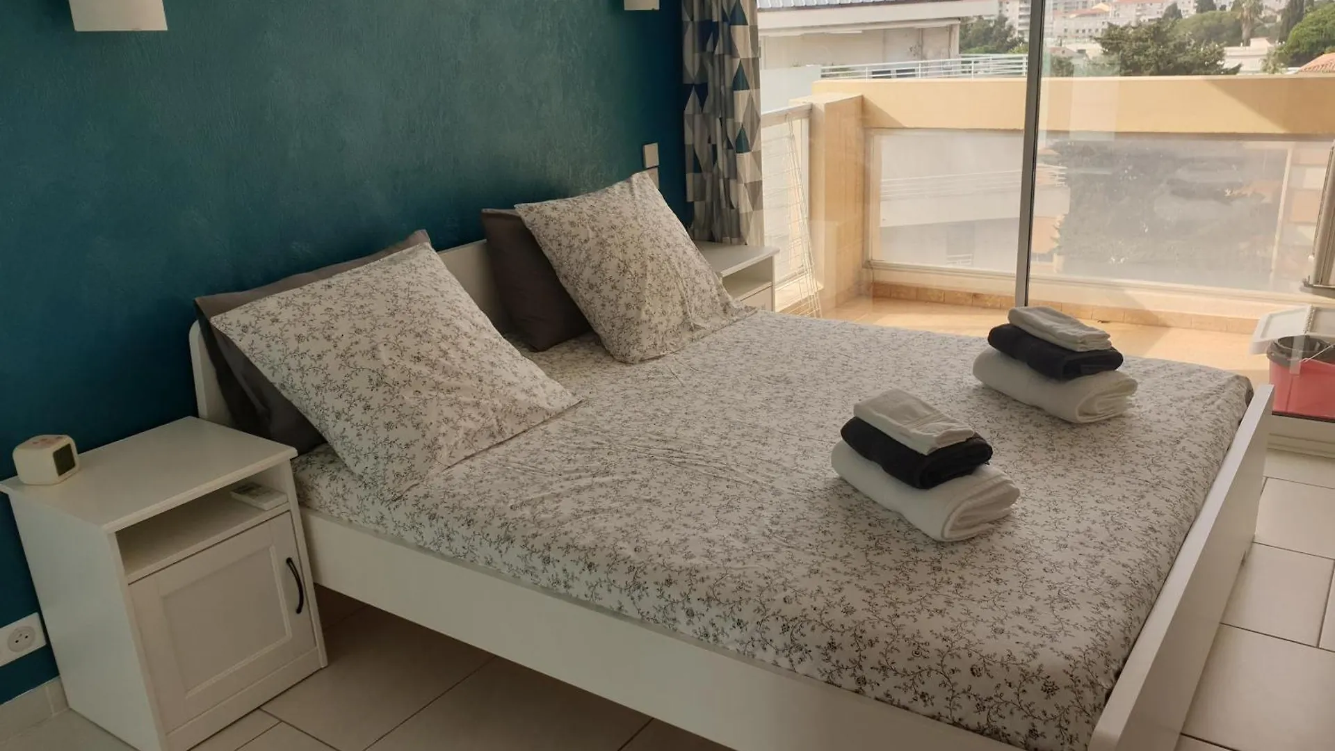 Il Leone Di Cecilia Apartment Antibes